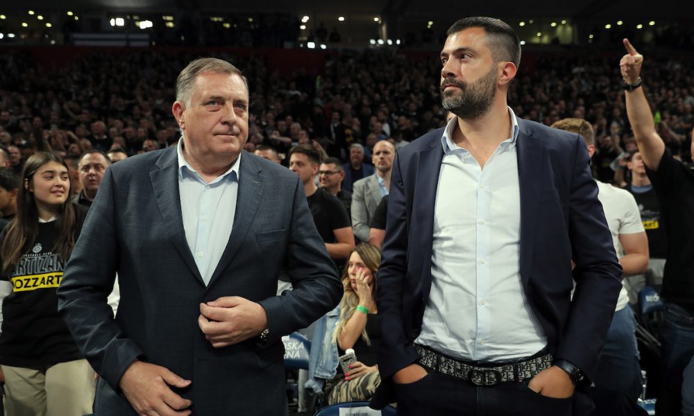 FOTO-UBOD Cvijanović i Dodik usred Turske navijaju za Partizan protiv Efesa (FOTO)