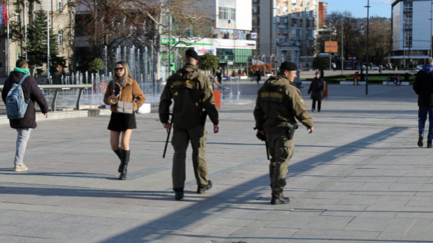 Појачано присуство војне полиције у већим градовима Србије