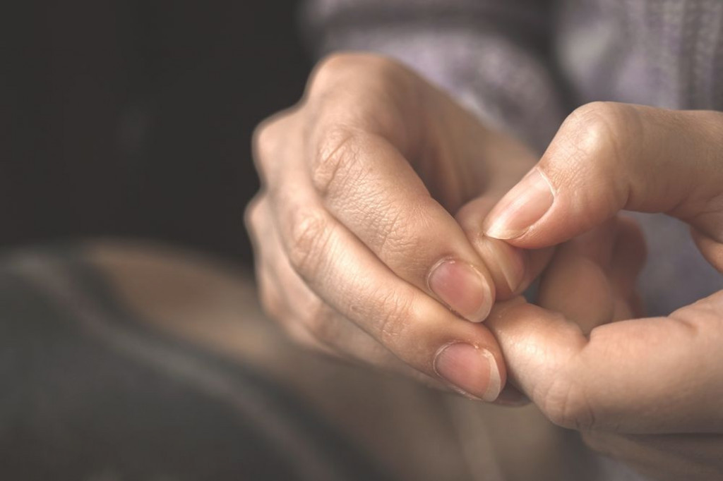 Simptom raka koji se javlja na noktima || Story.rs