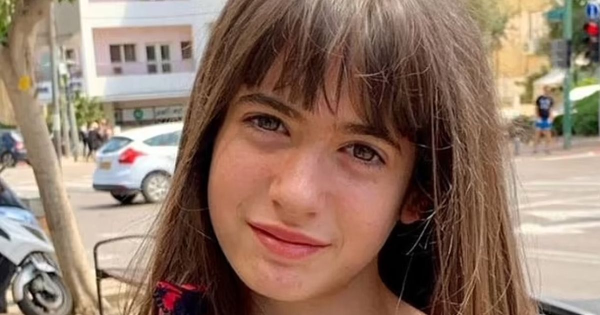 Mia (14) se ubila zbog lažnih golišavih slika na internetu, njen tata apeluje: "To treba posebno kazniti"