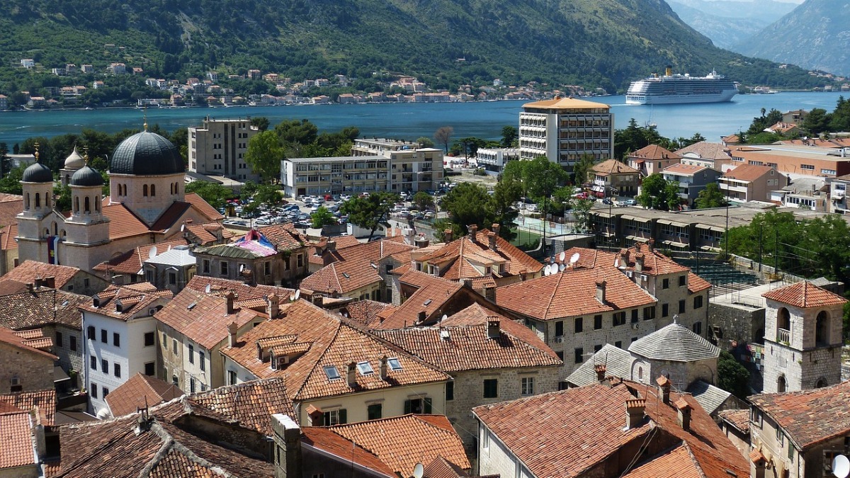 U Kotoru 2,37 hiljada turista