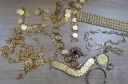 Pola kilograma zlata švercovali u pelenama preko Preševa