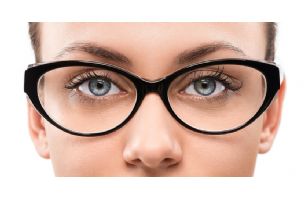Frizura uz dioptrijske naočare: Izaberite onu uz koju ćete izgledati fenomenalno! - Lepota i zdravlje