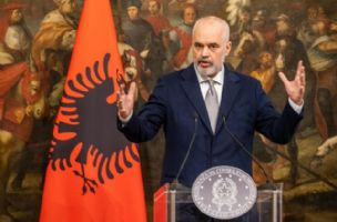 Rama pozvao Albance da ne prelaze Lamanš i novac ulože u seoski turizam - CdM
