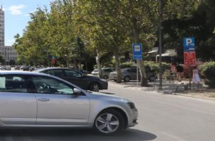 Loša vest za vozače: Centar Novog Sada dobija "ekstra" zonu - parkiranje samo na sat vremena