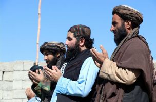 MAJKA NIJE HTELA DA OPROSTI, OTAC ŽRTVE UBIO ZLOČINCA: Talibani izveli prvo javno pogubljenje posle povratka na vlast