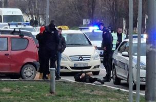 FOTO, VIDEO: Hapšenje zbog droge na Bulevaru Evrope