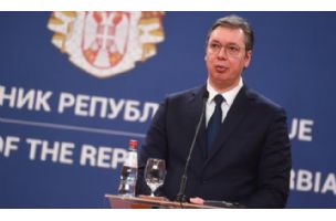 TVITERAŠ SVE OBJASNIO! Vučić uništio i ekstremiste u Prištini i opoziciju u Beogradu! (FOTO)