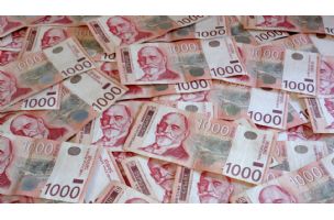 Ko prima 2.000 evra mesečno? Najveće plate u Srbiji