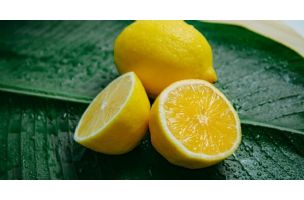 Soda bikarbona i limun: Najmoćnija kombinacija za probavu, lice i zube, ali i kao sredstvo za čišćenje čini čuda