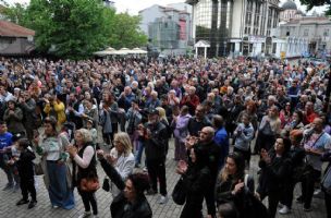 Protest "Srbija protiv nasilja" održan u Kragujevcu