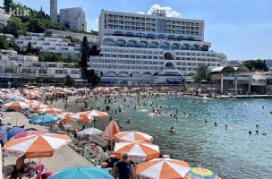 Neumski hotelijeri zadovoljni popunjenošću kapaciteta, najveći broj gostiju iz zemalja EU - CdM