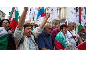 Gori Bugarska, narod se digao na noge! Traži se proterivanje NATO i okretanje Rusiji