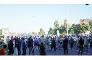 SKANDAL! Ideolog protesta u Beogradu glavna zvezda Kurtijevih medija: Kosovska policija uspešno je eliminisala srpske teroriste!