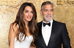 Amal izgleda kao antičko božanstvo, a ovo je dama koja je za to zaslužna: Upoznajte taštu Džorža Klunija || Hello Magazin!