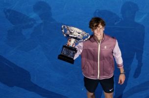 TAJNA Siner zaradio rekordnih 2,8 miliona evra na Australian Openu, a uspeh duguje najoštrijem teniskom umu | Sport