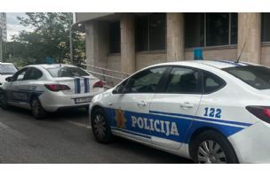 Incident na Bulevaru Stanka Radonjića: Mladić prebio penzionera drvenom letvom