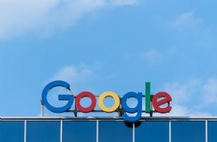 Google planira ulaganje 100 milijardi dolara u razvoj veštačke inteligencije - Nova Ekonomija