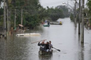 U poplavama u Brazilu nastradalo 126 osoba, a 141 se vodi kao nestala